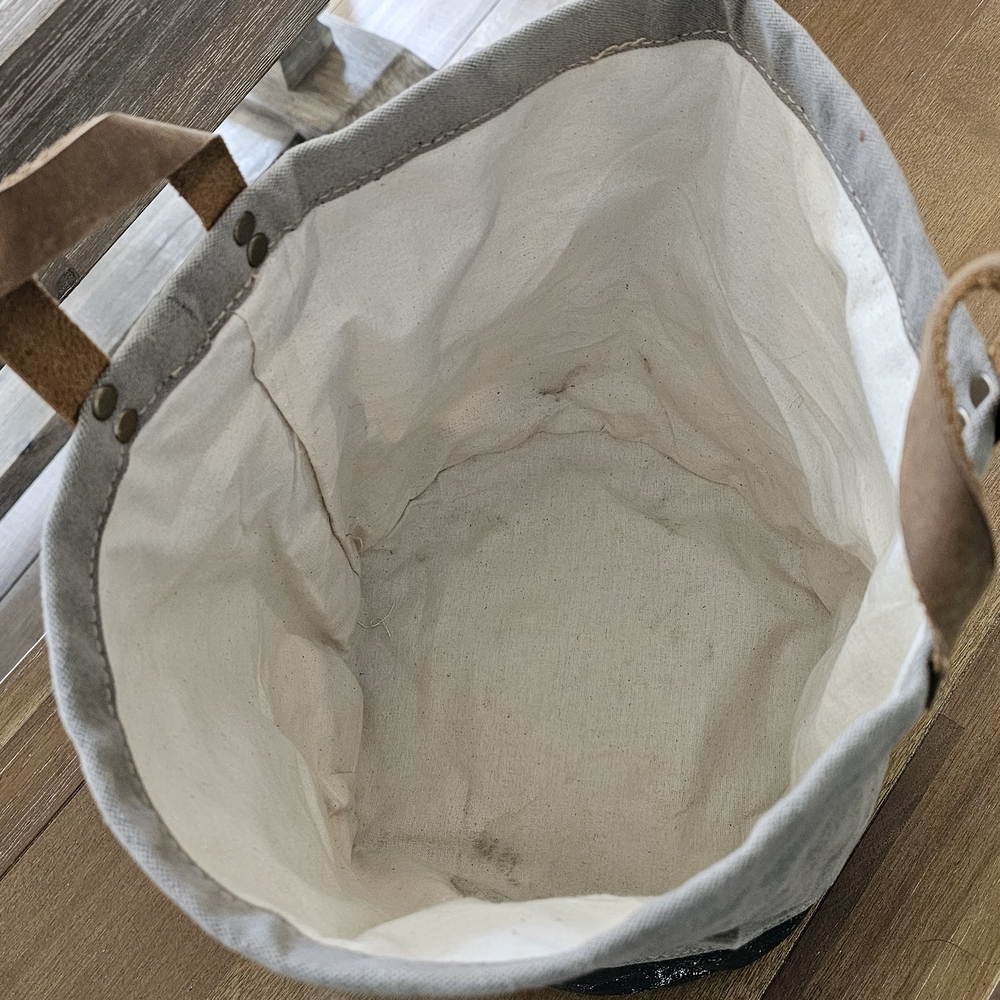 Distressed Canvas Tote with Leather Handles - Picture 4 of 6